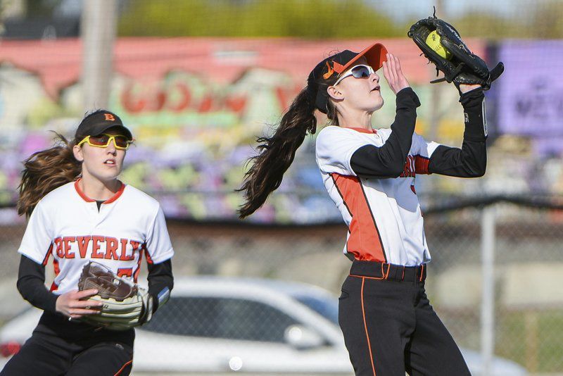 Fast Pitches high school softball column: Beverly's Book Club; Summer reading has helped Panthers focus this spring